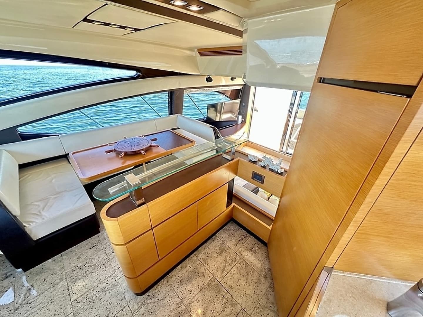 2011 Azimut FlyBridge - Image 35