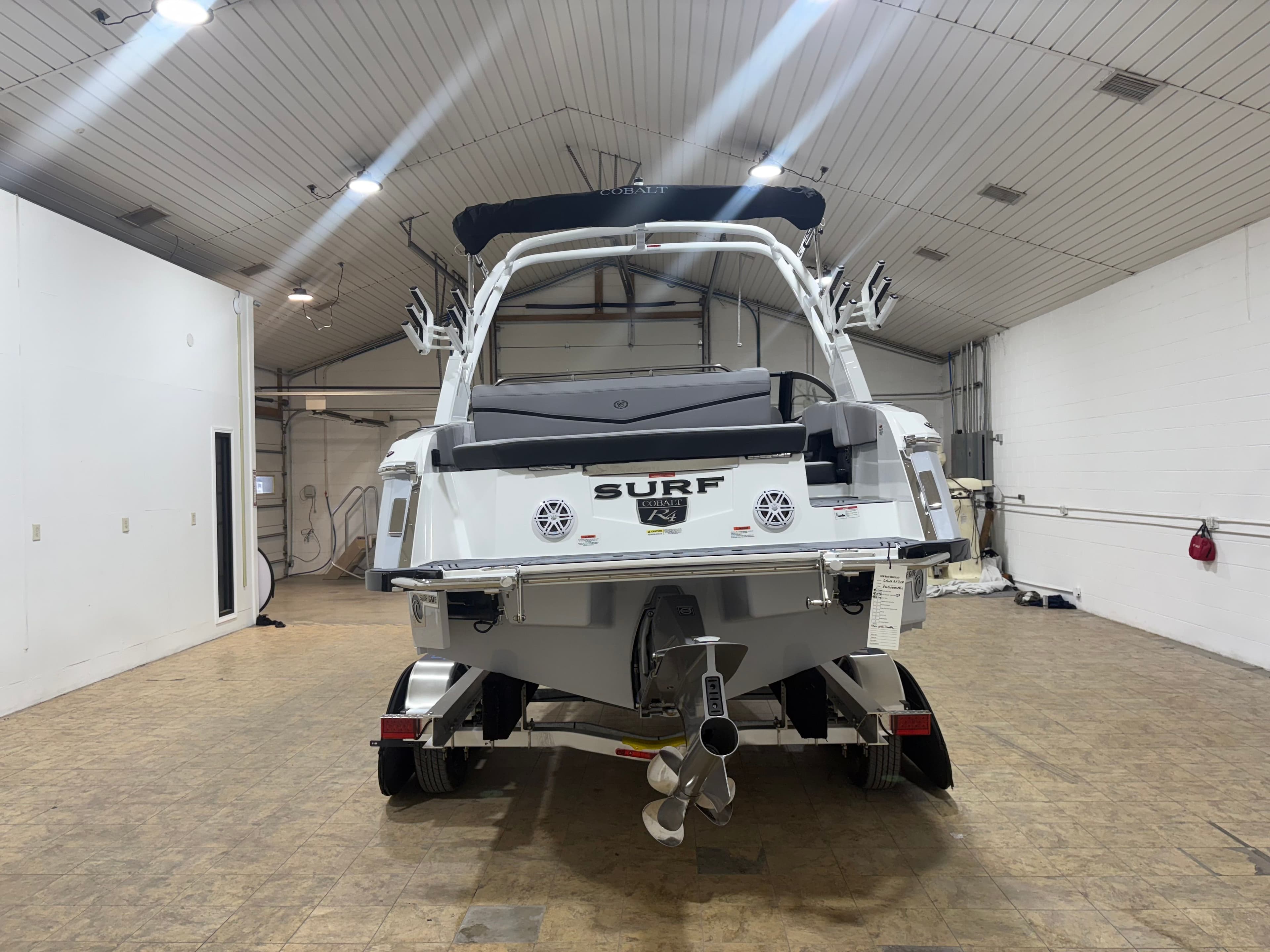 2026 COBALT R4 SURF - Image 8