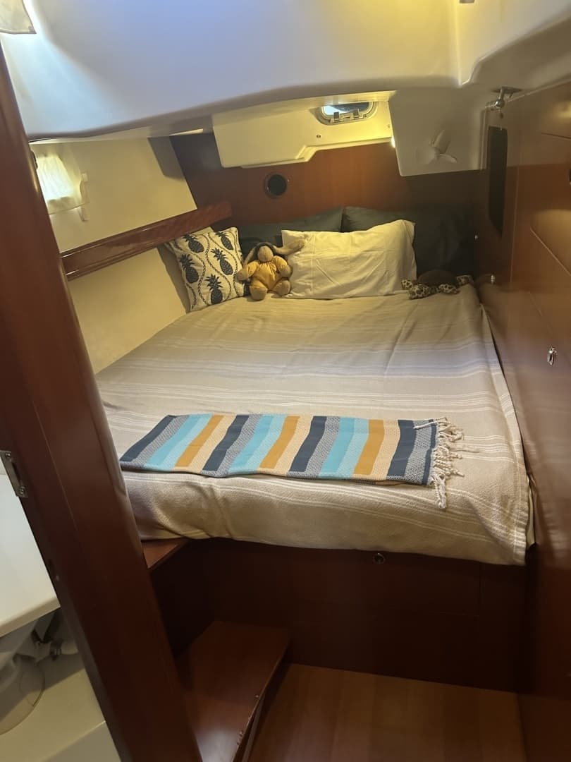 2006 Beneteau 523 - Image 4