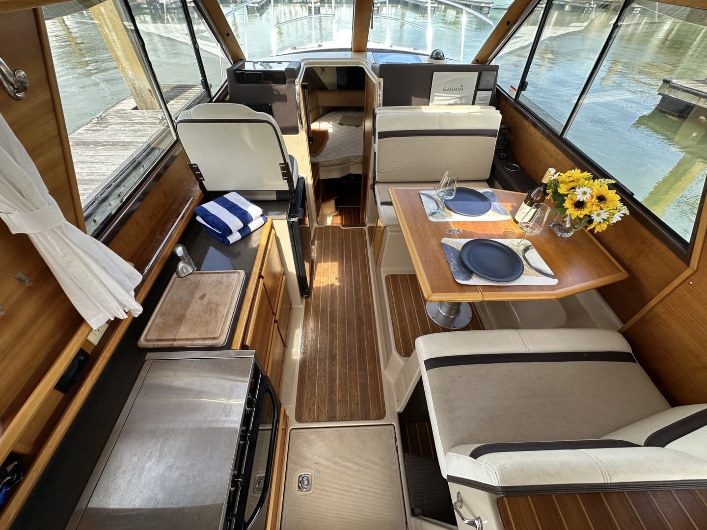 2016 Cutwater C-28 LE - Image 49