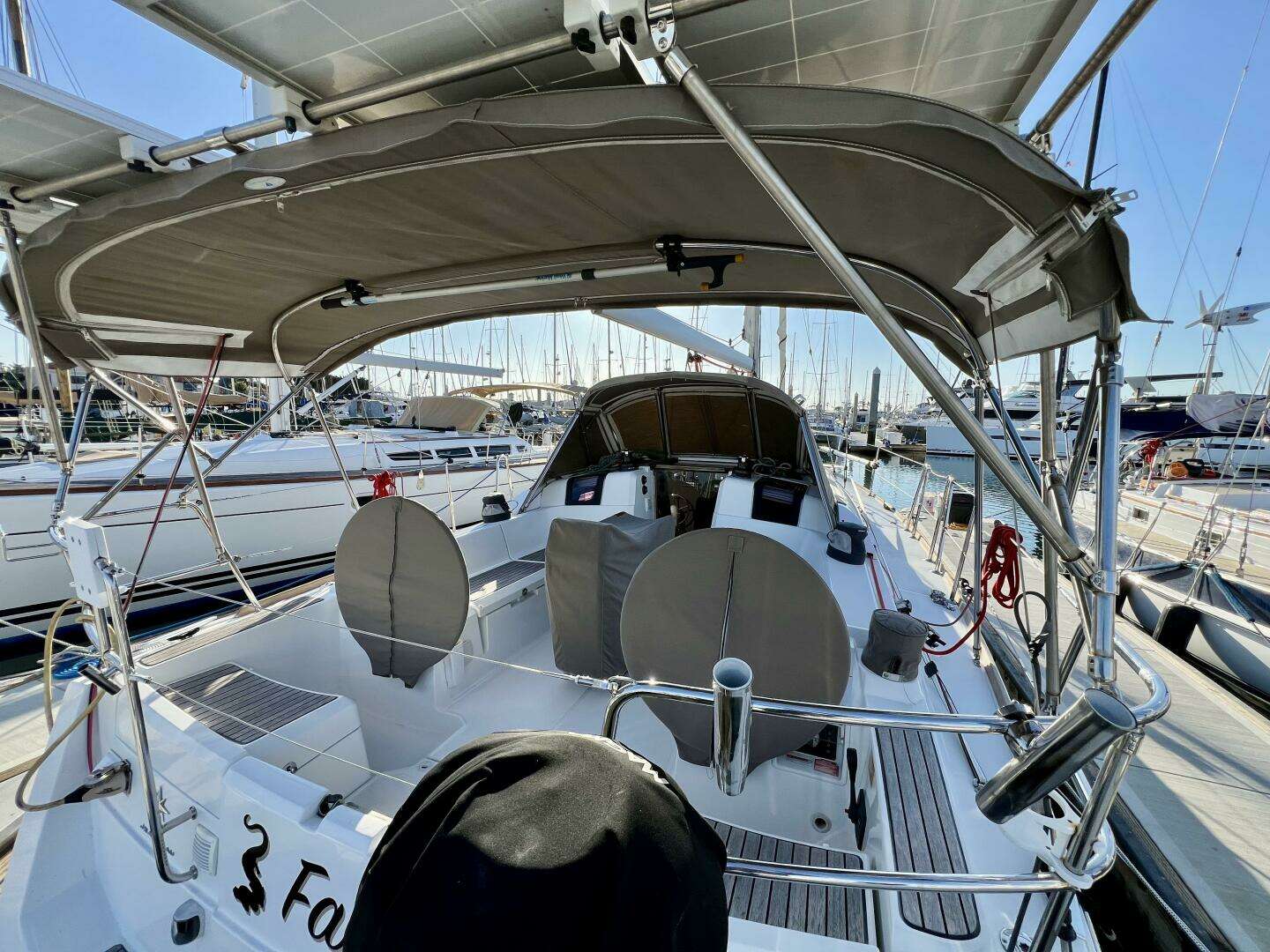 2013 Jeanneau 379 - Image 8