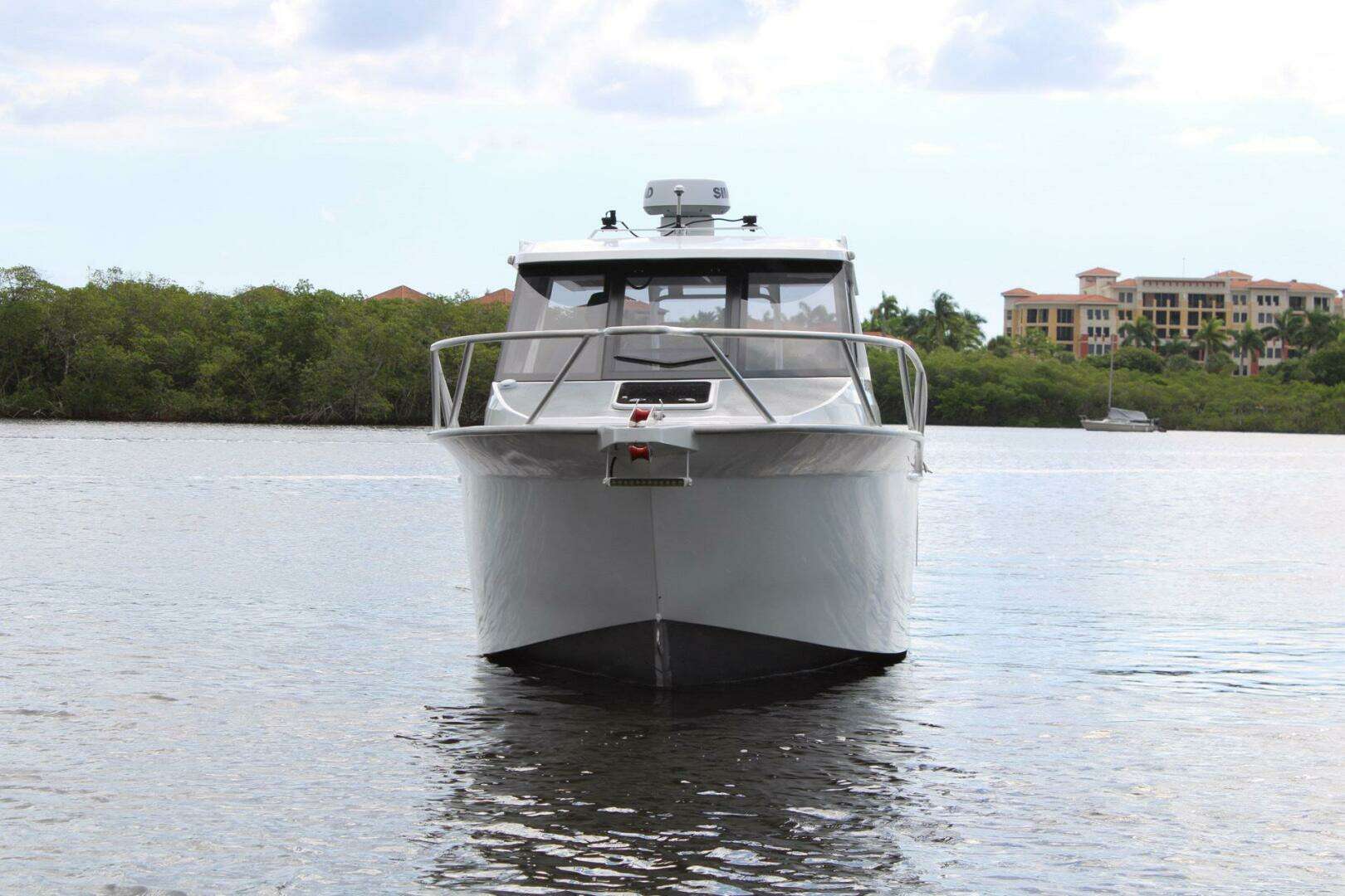 2024 Custom Genesis Craft 2700 Cuddy - Image 2