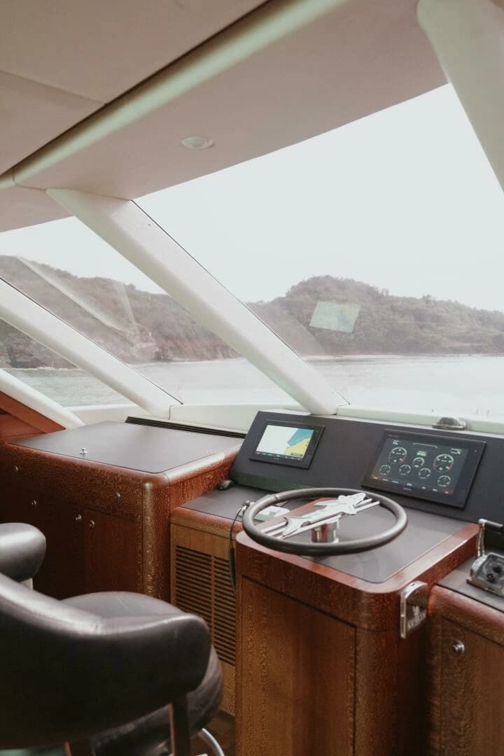 1996 Oceanfast 87 Enclosed Bridge Sportfish - Image 30