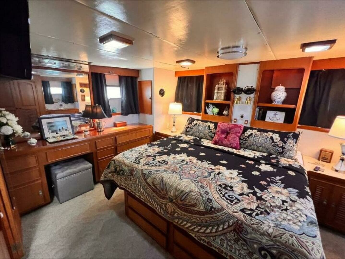 1985 Hartman-Palmer 60 Flush Deck Motor Yacht - Image 47