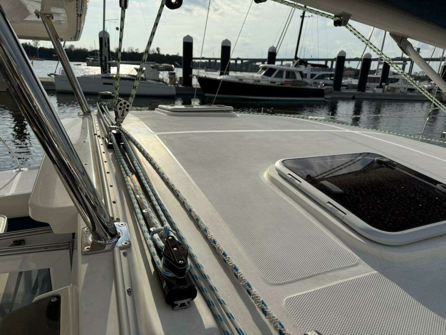 2006 Island Spirit 401 - Image 12