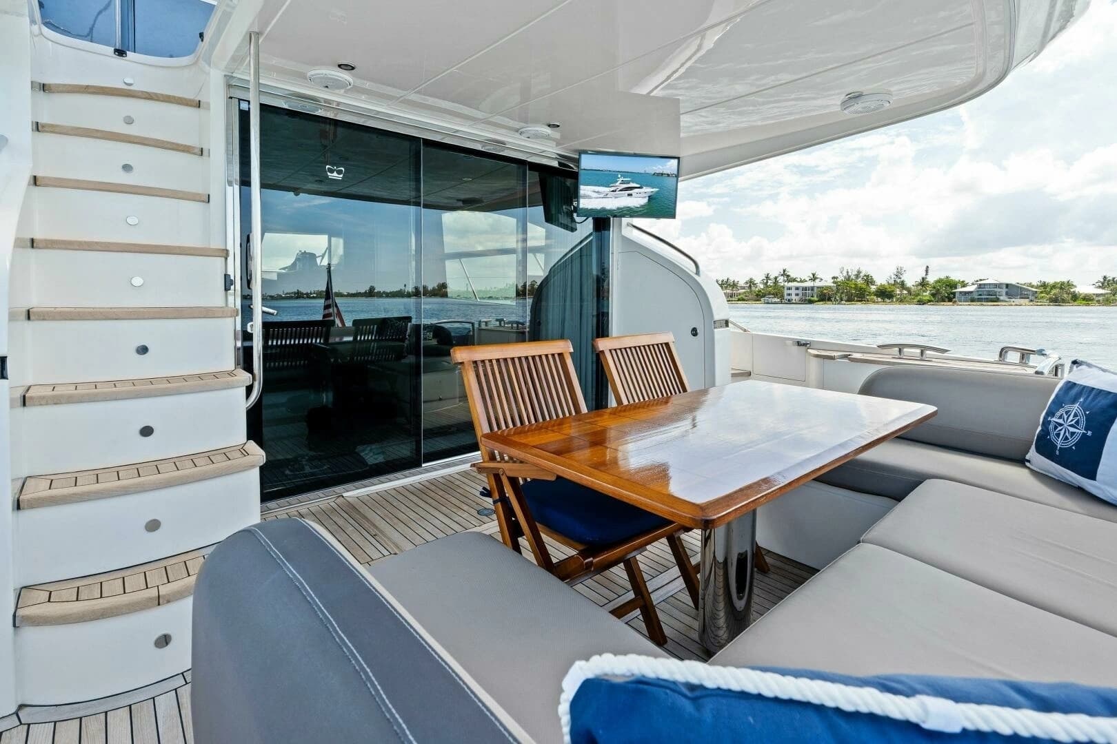 2015 Princess F60 - Image 55
