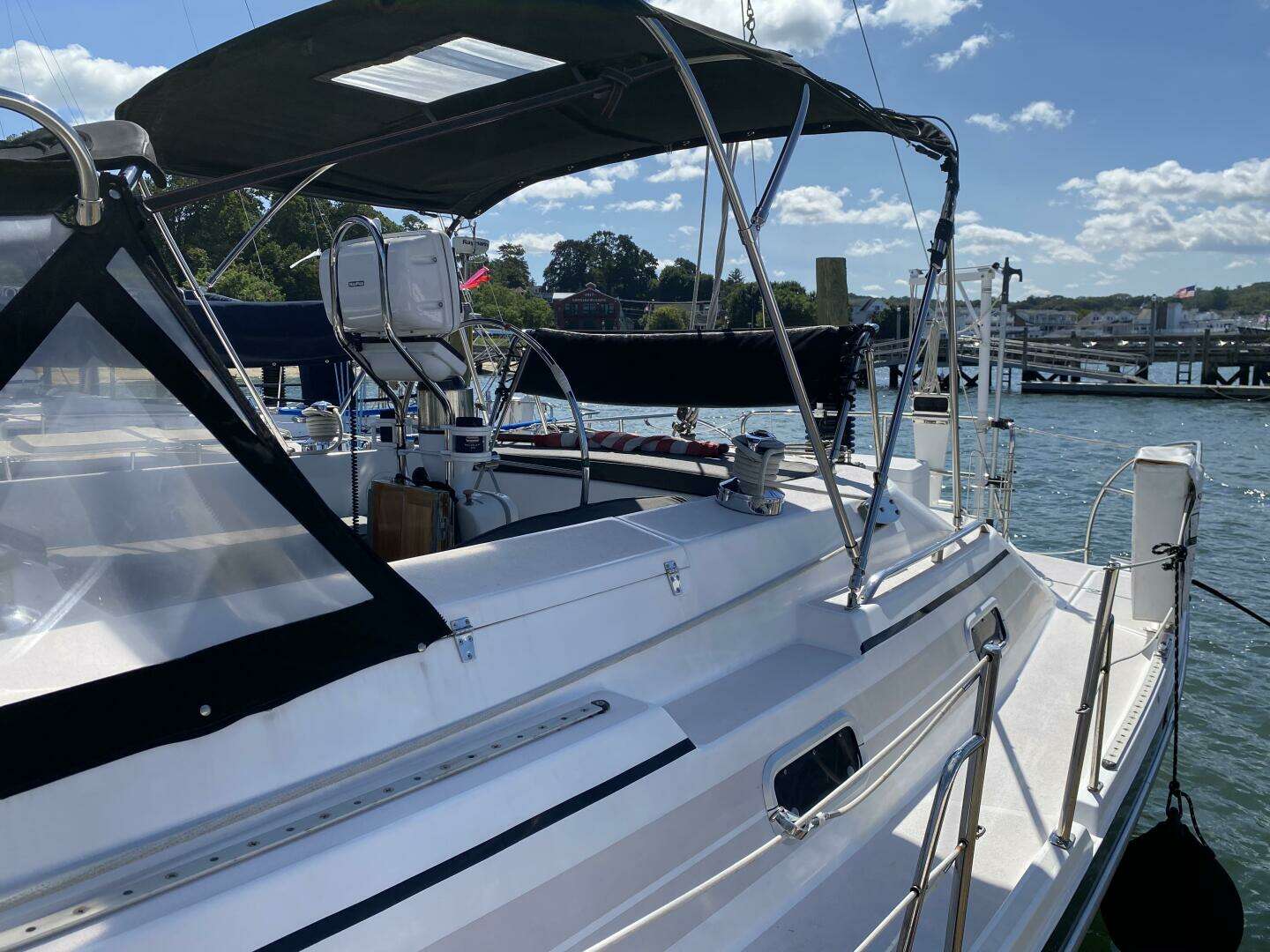 1997 Catalina Morgan 38 - Image 10
