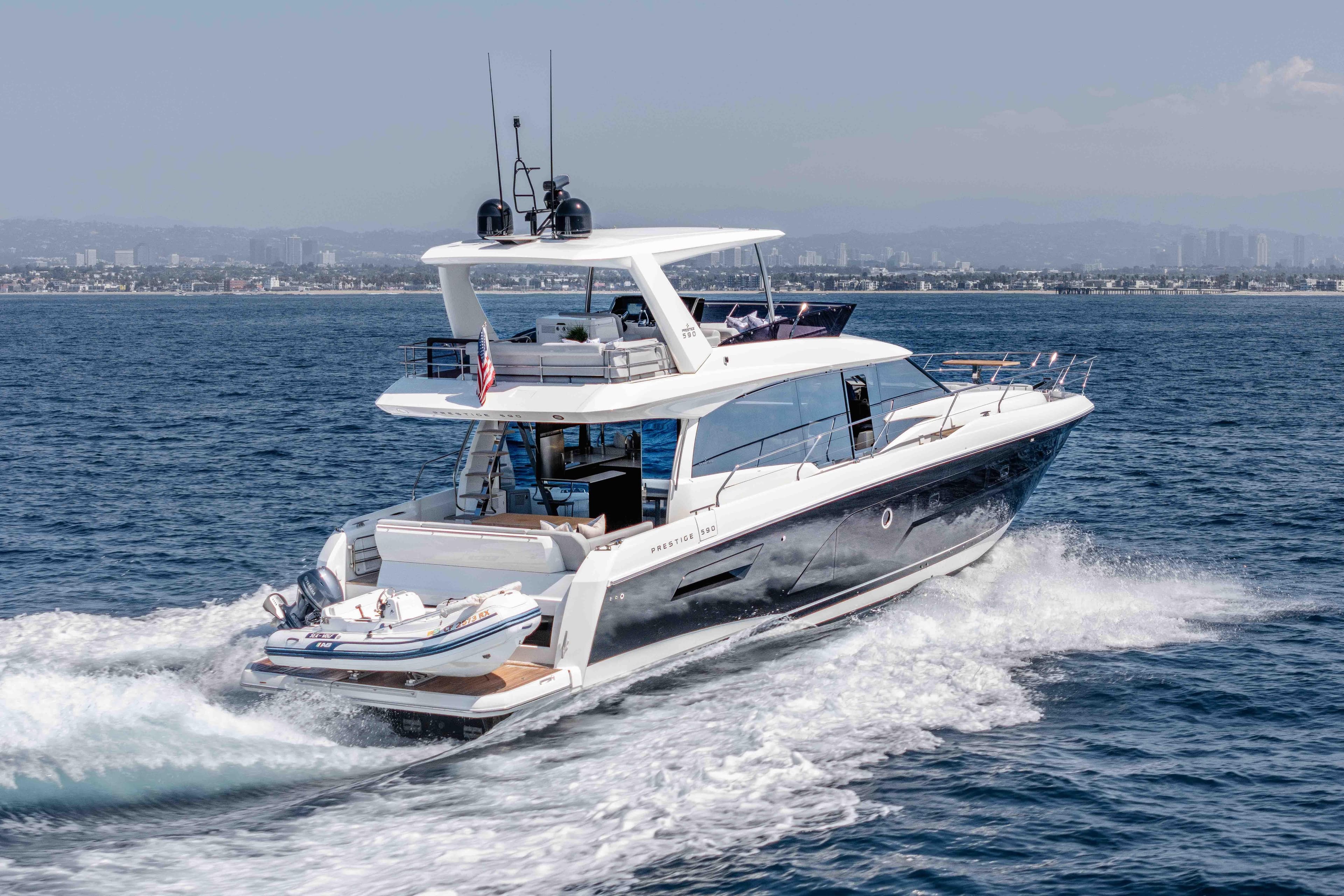 2023 Prestige 590