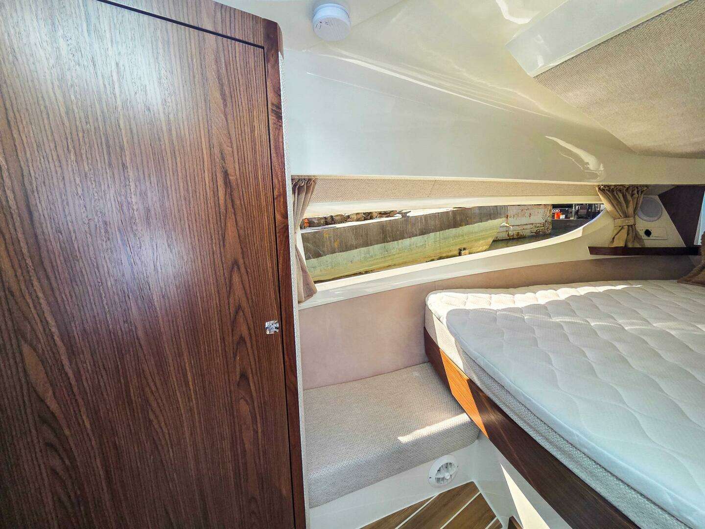 2026 Marex 330 Scandinavia - Image 46