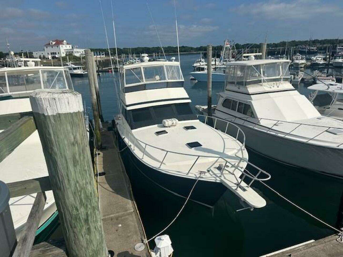 1988 Viking 45 Convertible - Image 38