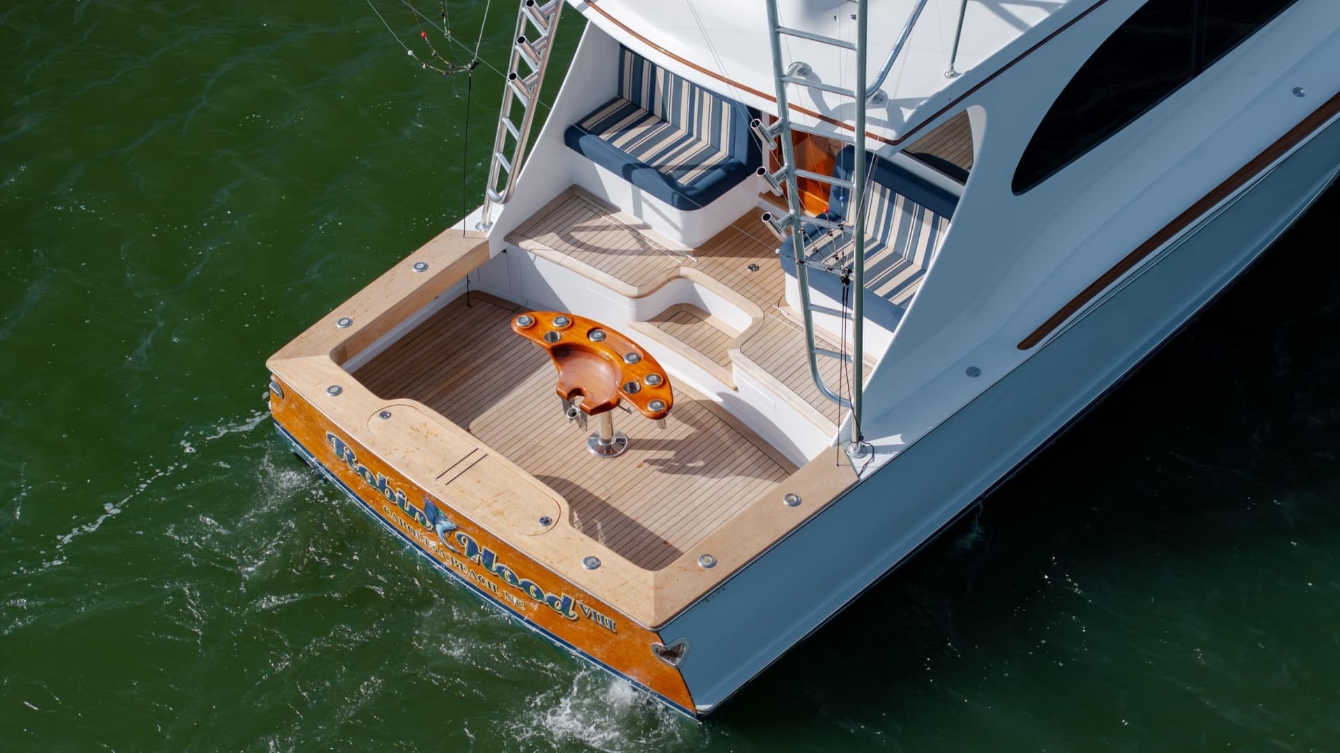 2015 Jarrett Bay Hardtop Express - Image 74