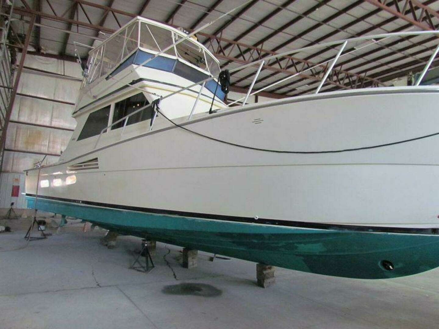 1988 Viking 45 Convertible - Image 2