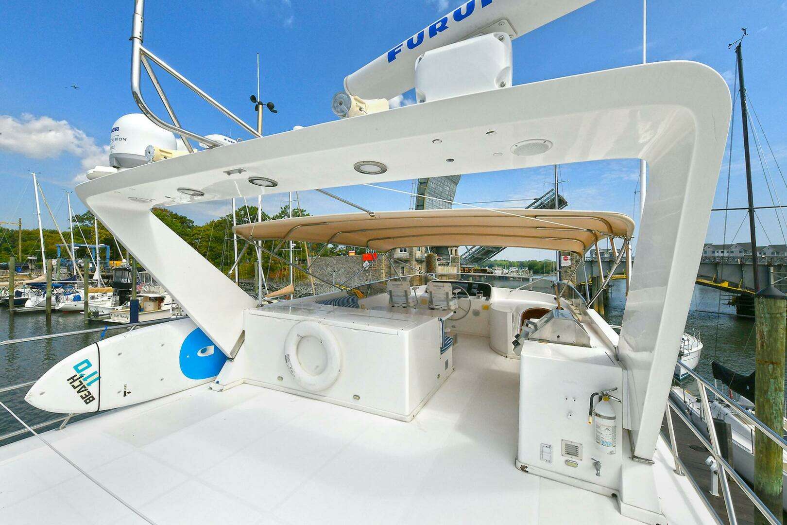 2002 Grand Alaskan Flushdeck - Image 52