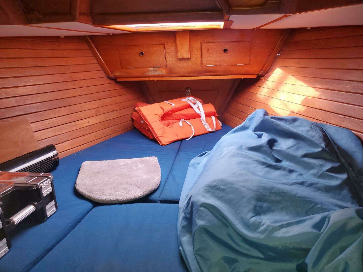 1987 Celestial Center Cockpit - Image 6