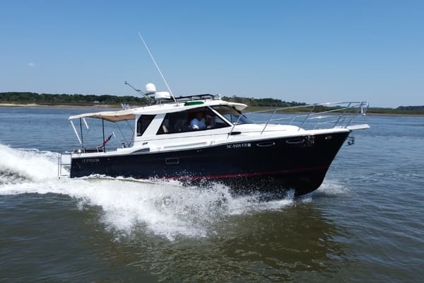 2016 Cutwater C-28 LE - Image 1