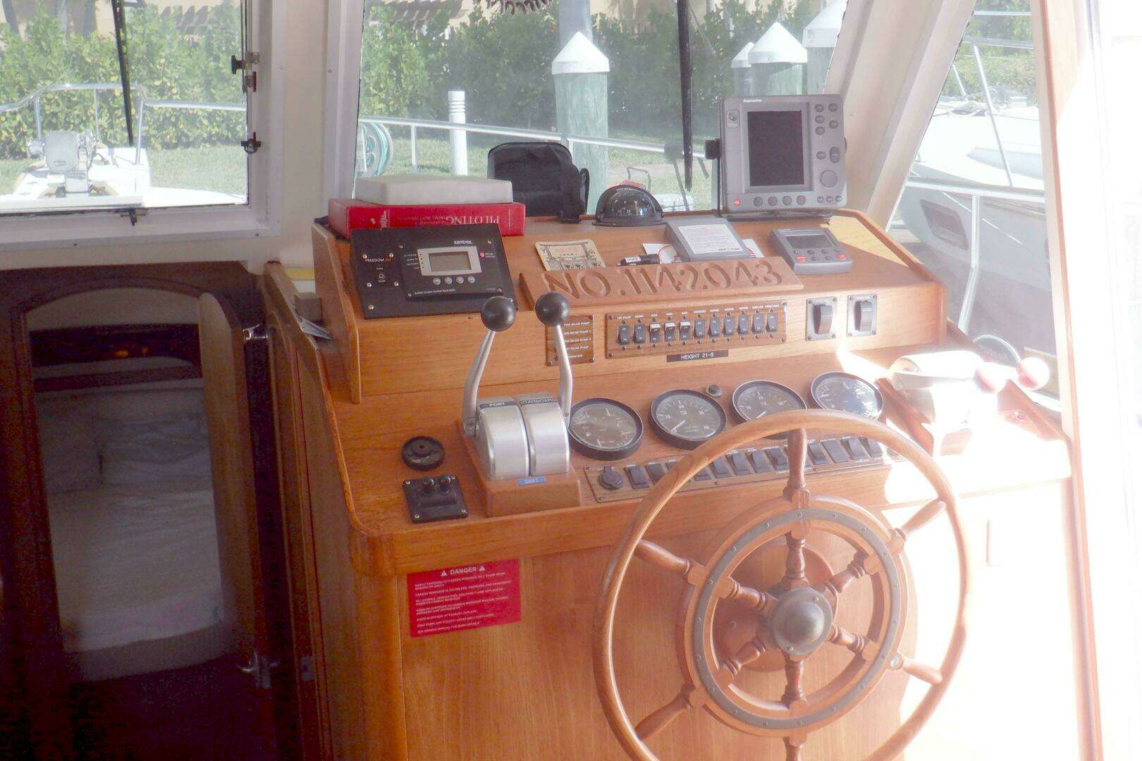 2002 Mainship 430 Trawler - Image 47