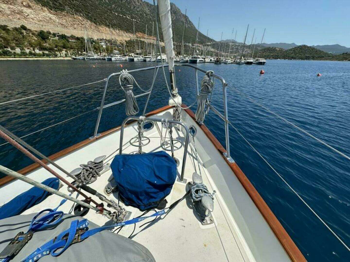 1990 Cheoy Lee Motorsailor - Image 12