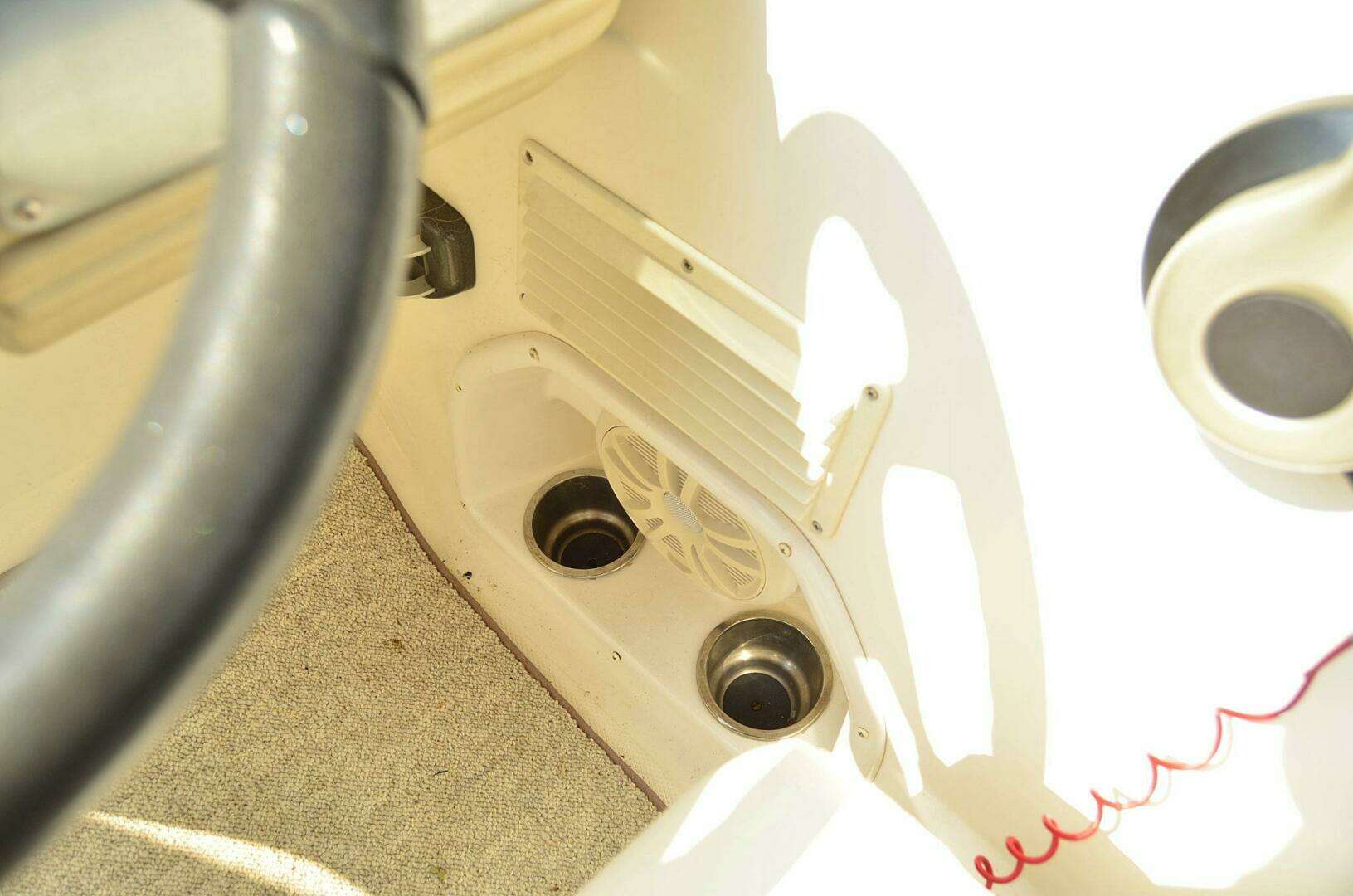 2011 Hurricane SunDeck 217 OB - Image 72