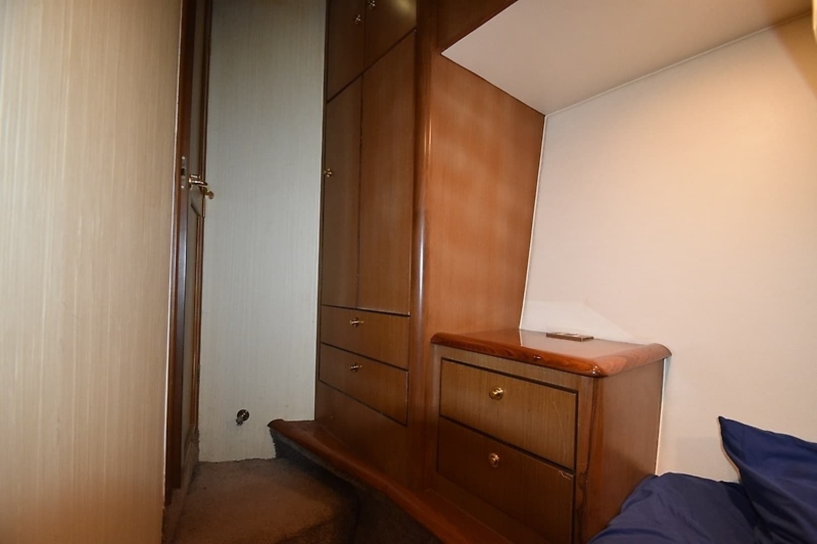 2006 Ocean Yachts 46 Super Sport - Image 65