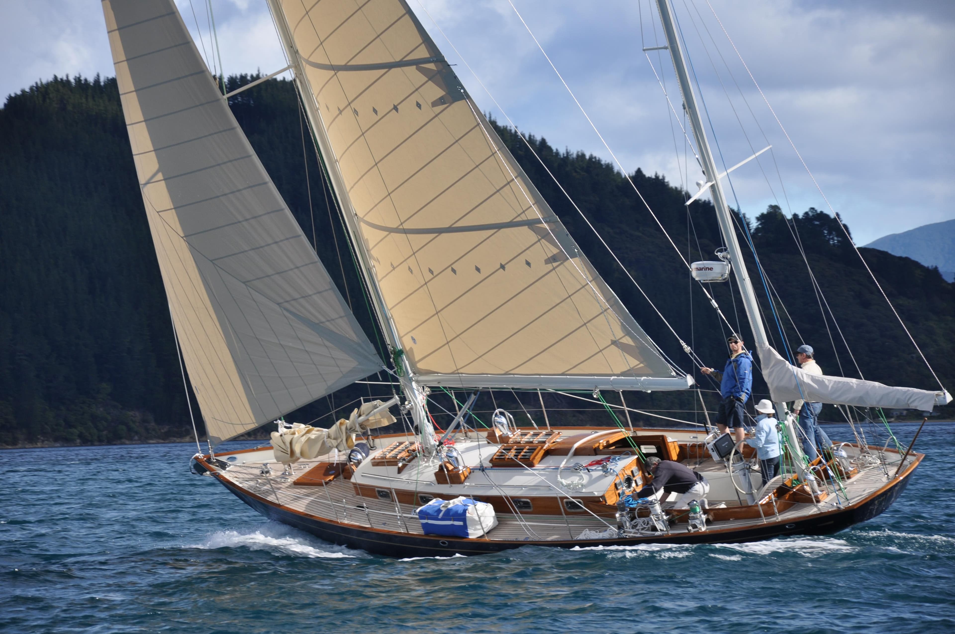 Sailing yacht Sparkman & Stephens S&S 45, 2010 model, cruising on open water.