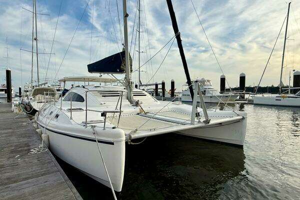 2006 Island Spirit 401 - Image 1