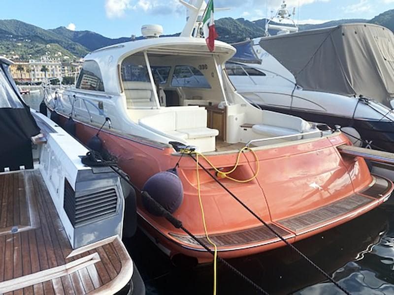 2005 Mochi Craft Mochi 44 Dolphin