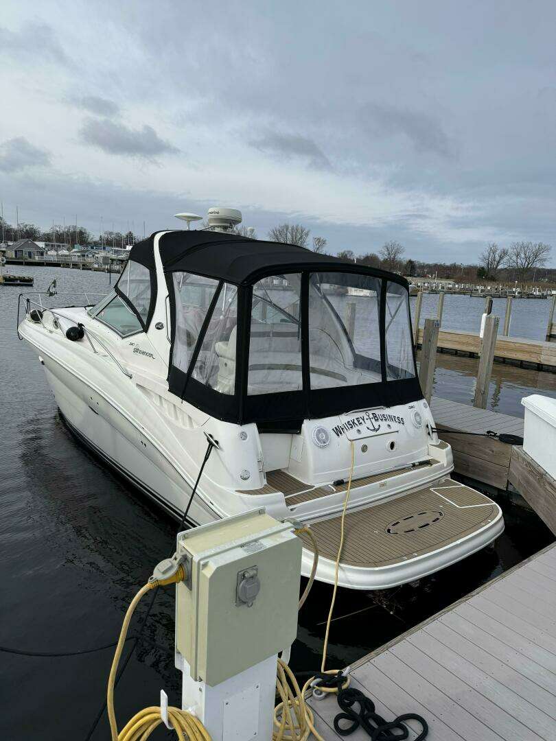 2006 Sea Ray 320 Sundancer - Image 3