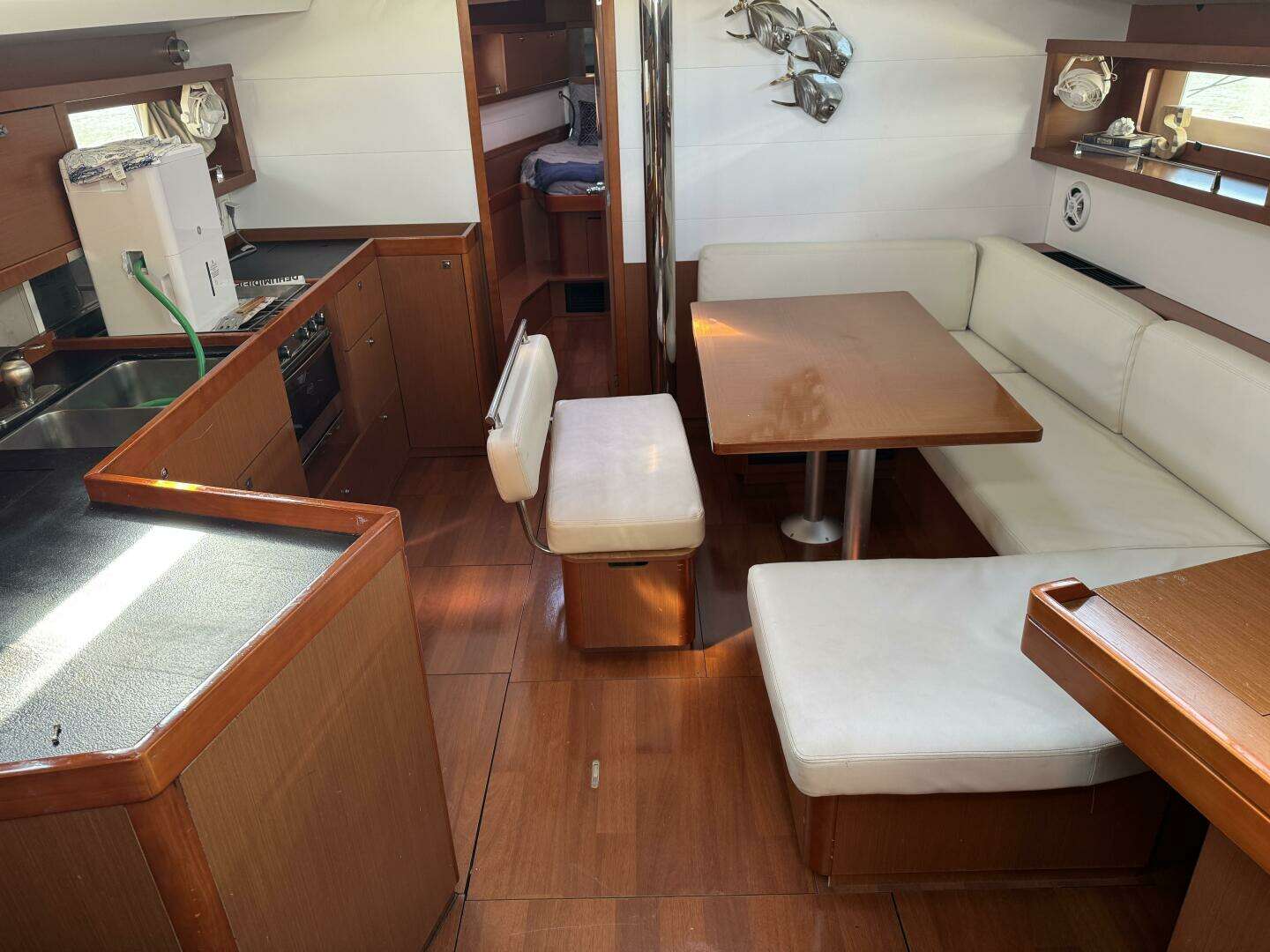 2015 Beneteau Oceanis 45 - Image 14