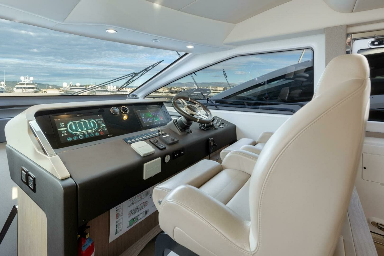2020 Azimut 72 Flybridge - Image 34