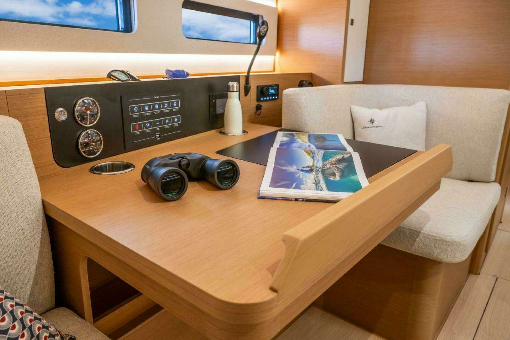 2027 Jeanneau Sun Odyssey 415 - Image 8