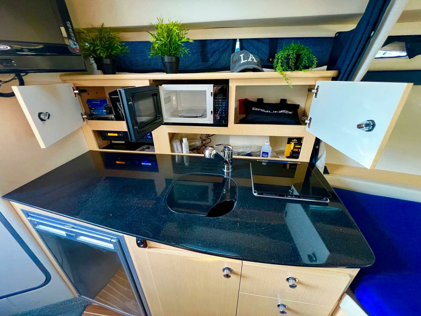 2012 Bayliner 335 - Image 24