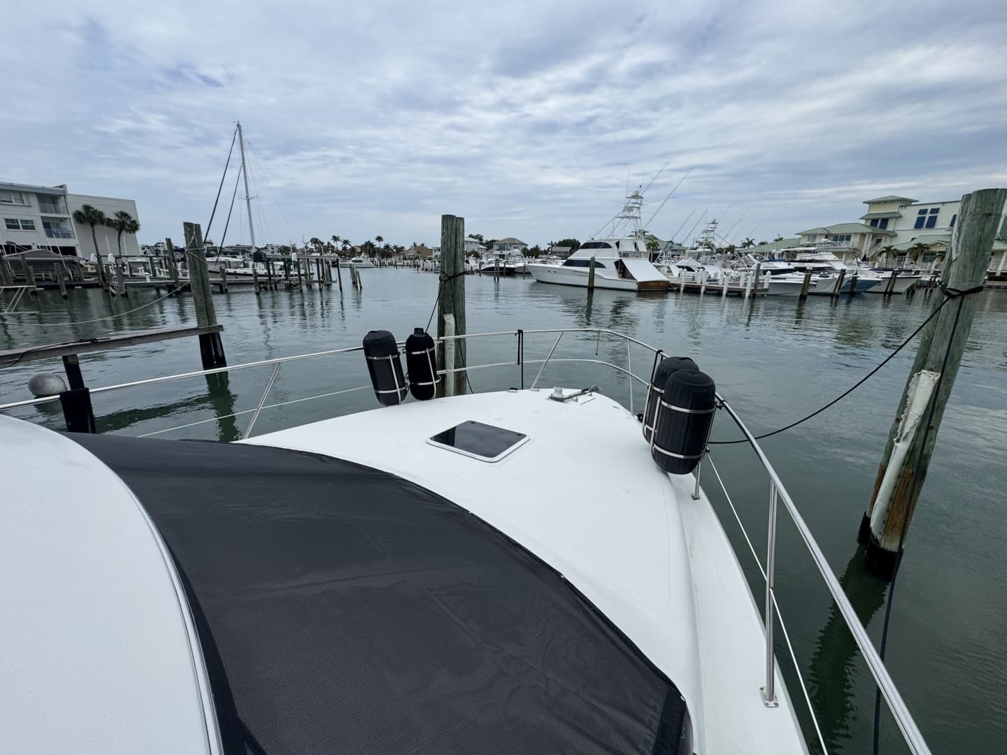 2001 Sea Ray 380 Aft Cabin - Image 86