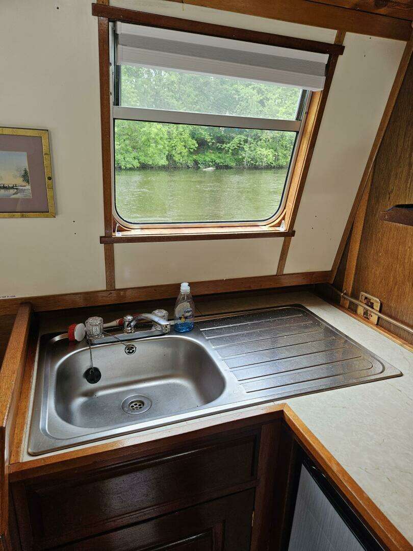 1999 Other Canal Boat - Image 11