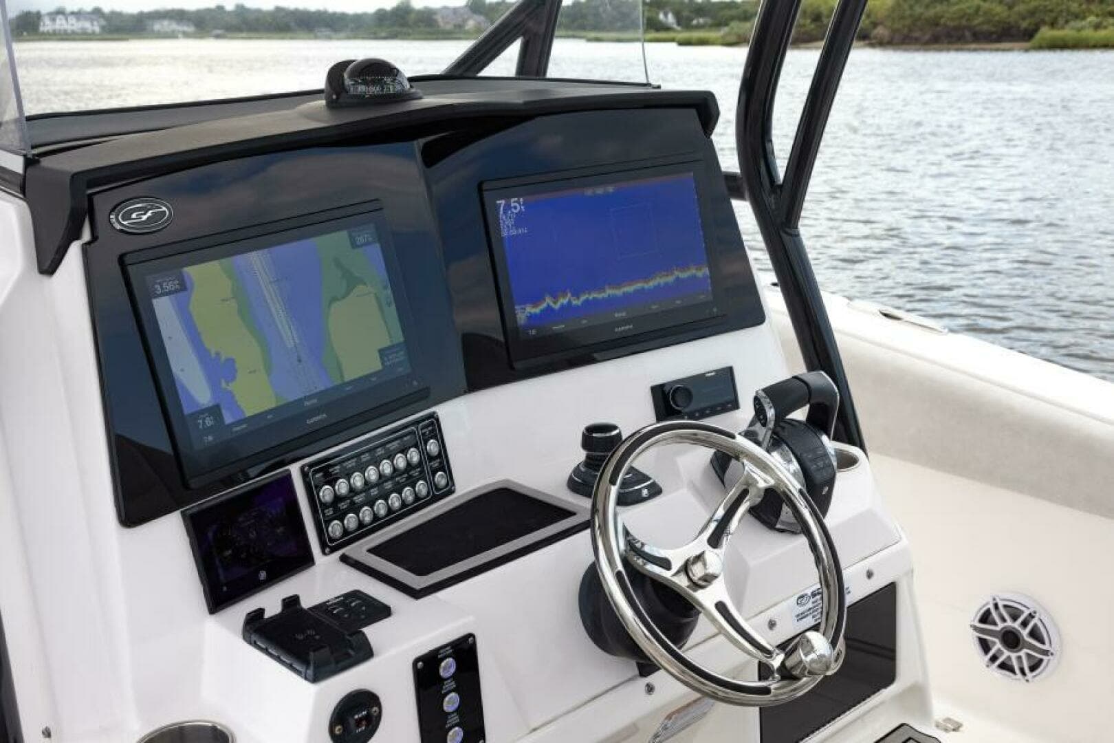 2027 Sea Fox 328 Commander - Image 29