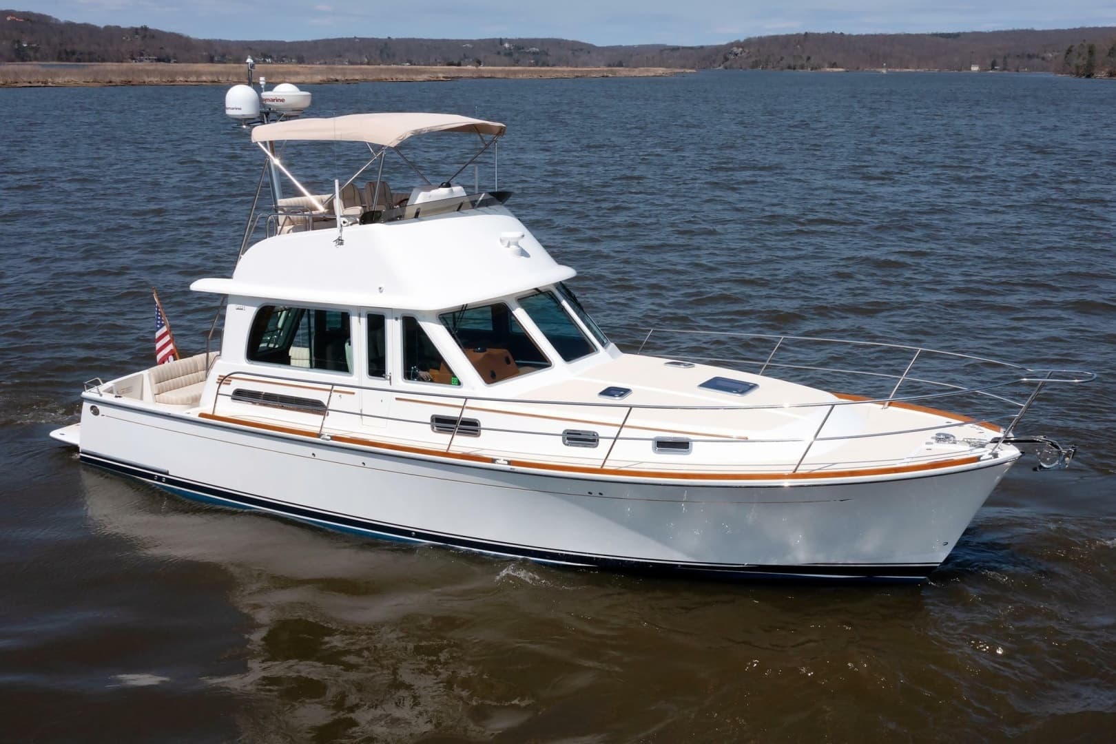 2016 Sabre 42 Fly Bridge Sedan - Image 40