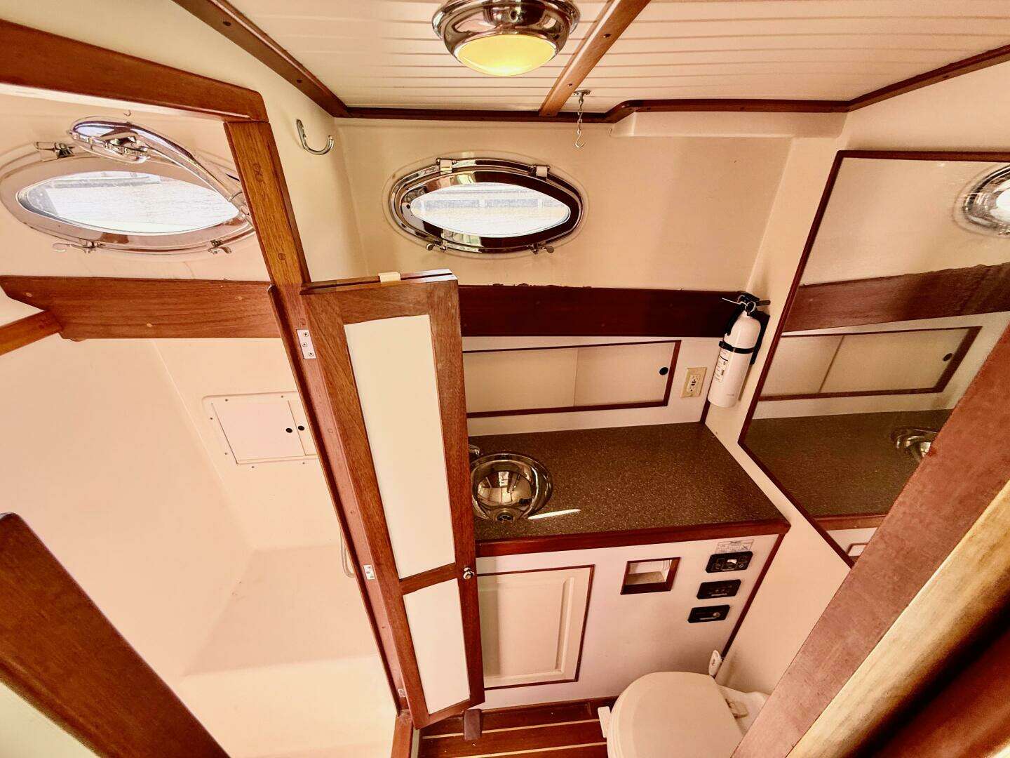 2006 Custom Mast & Mallet Thomas Point 40 - Image 31