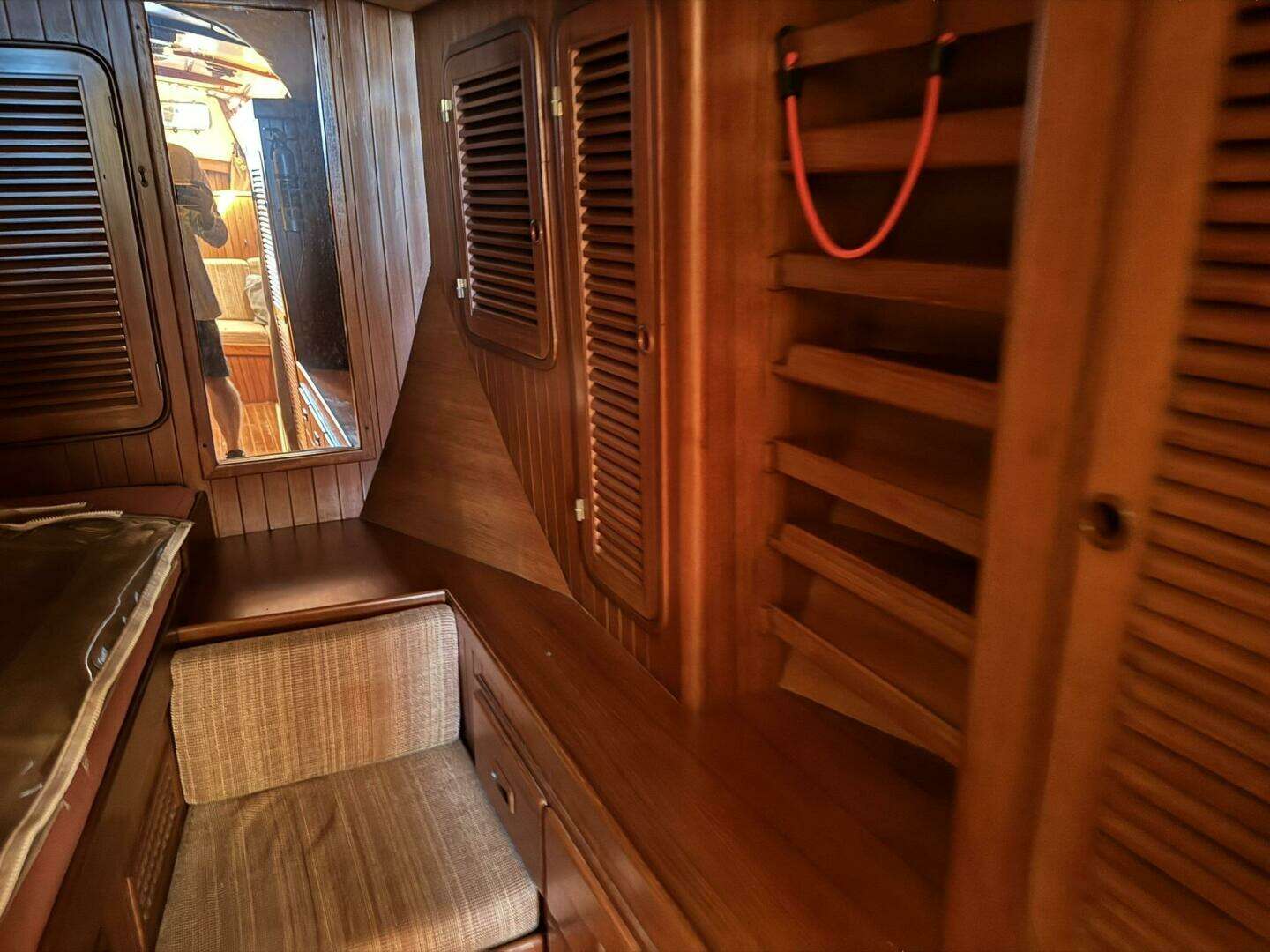 1987 Tayana 42 Vancover Aft Cabin - Image 74