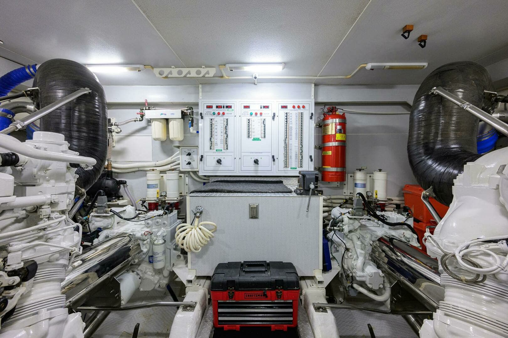 2005 Marquis 65 Motor Yacht - Image 53