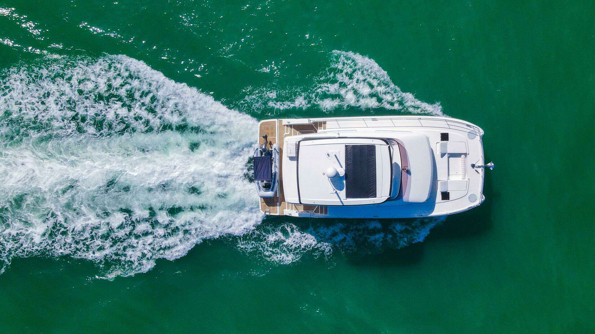 2022 Fountaine Pajot MY6 - Image 19