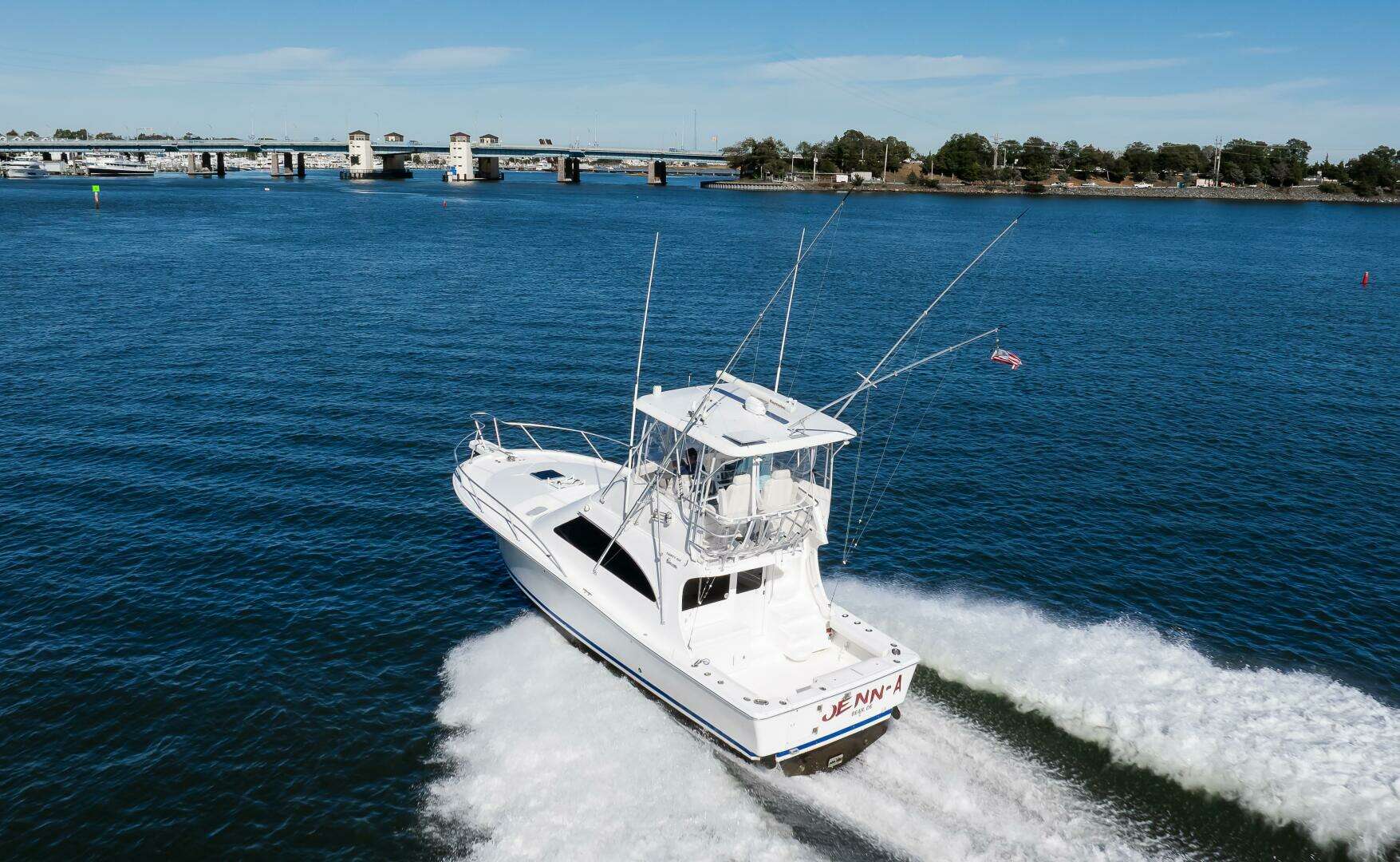 2007 Luhrs 36 Convertible - Image 3