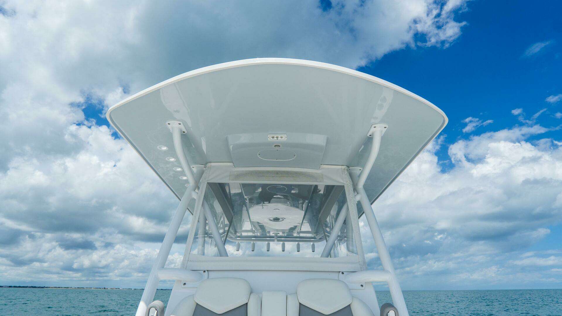 2023 Invincible Open Fisherman - Image 17