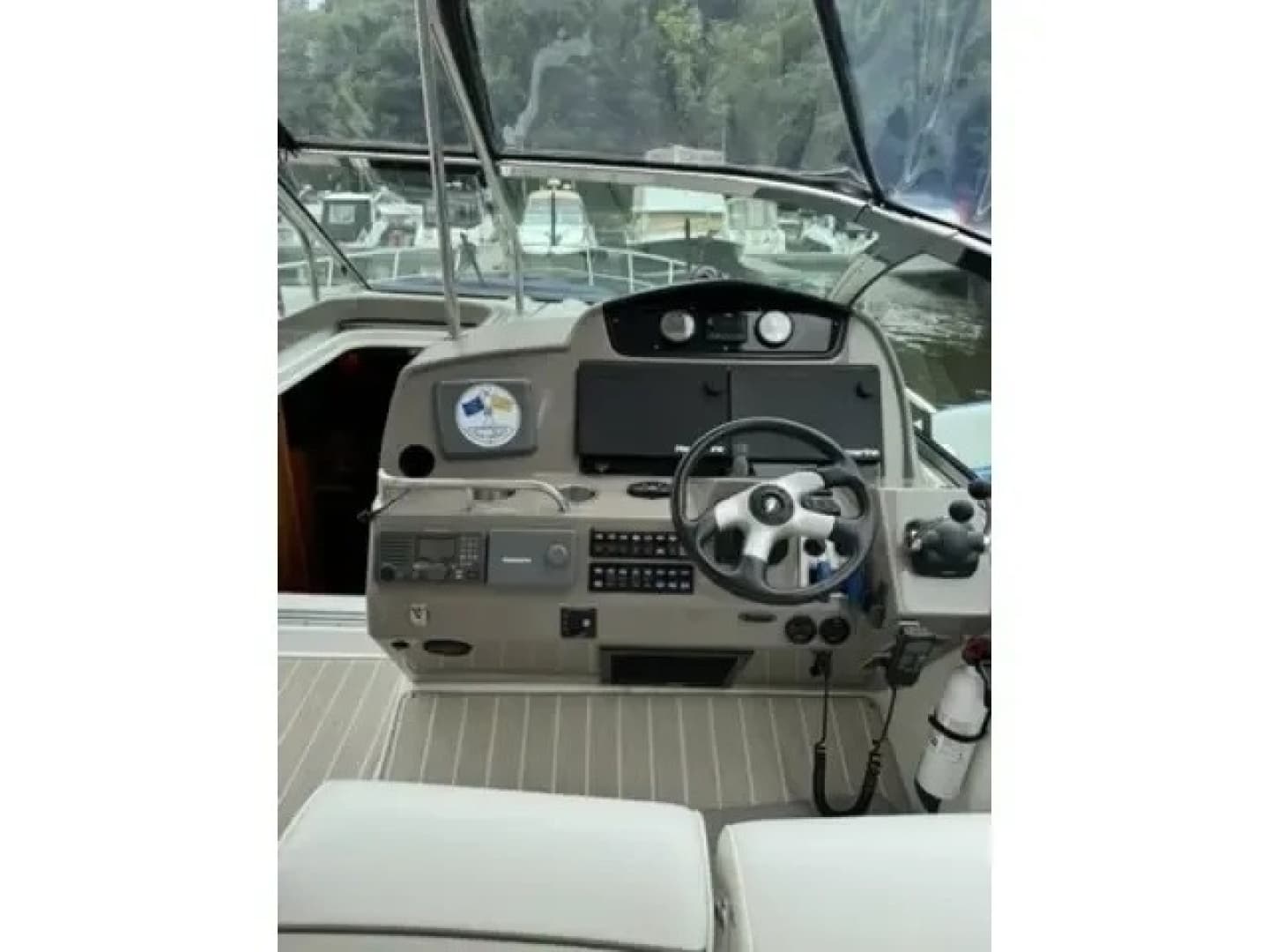 2008 Cruisers 460 Express - Image 8