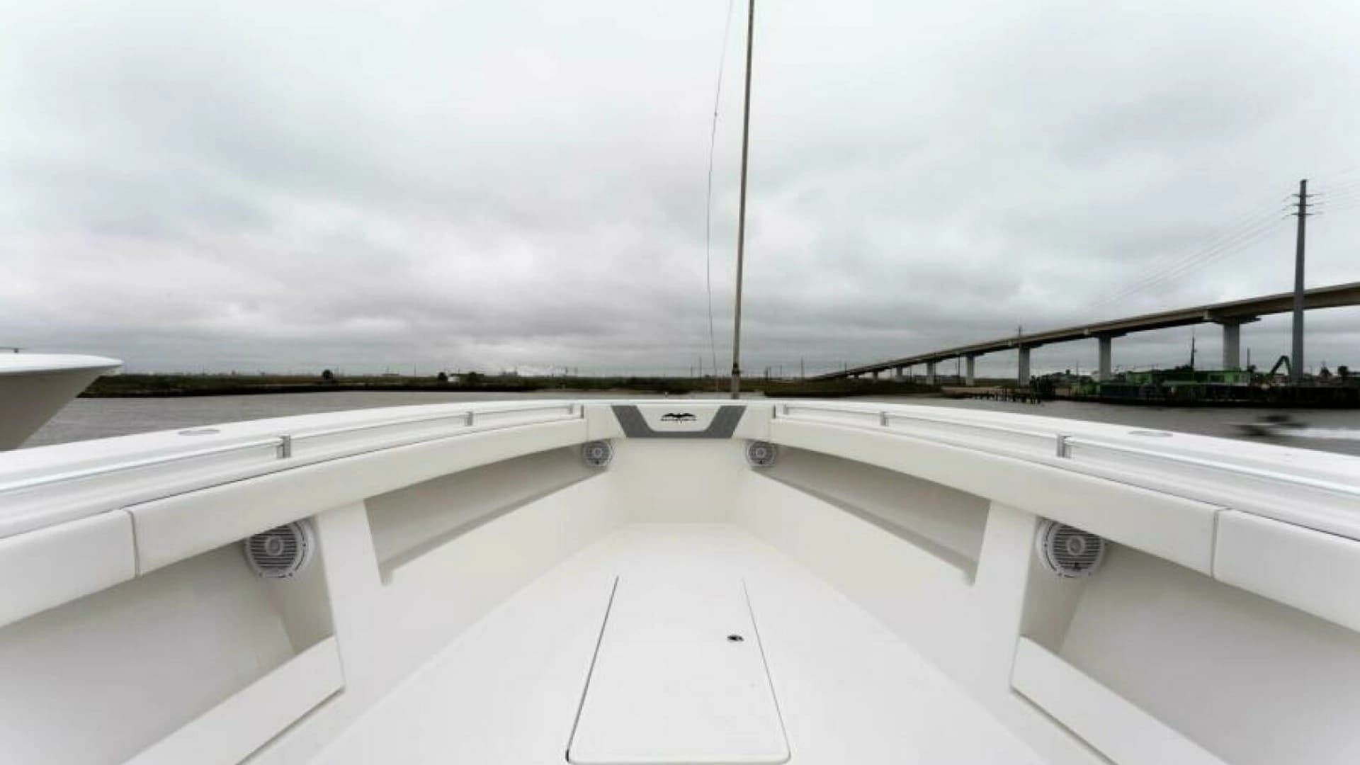 2019 Invincible 39 Open - Image 6