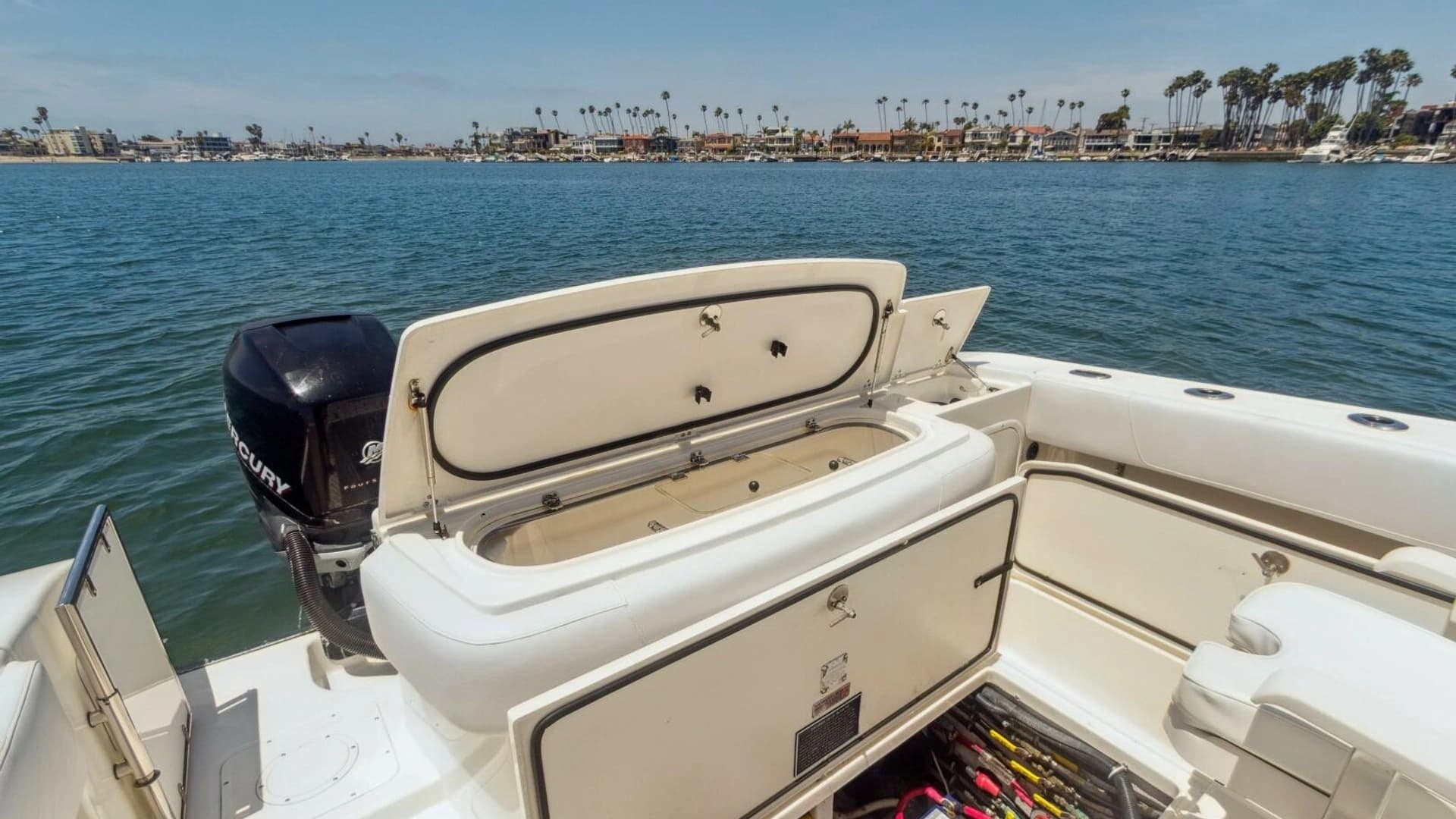 2008 Fountain 38 Sportfishing Cruiser - Image 10
