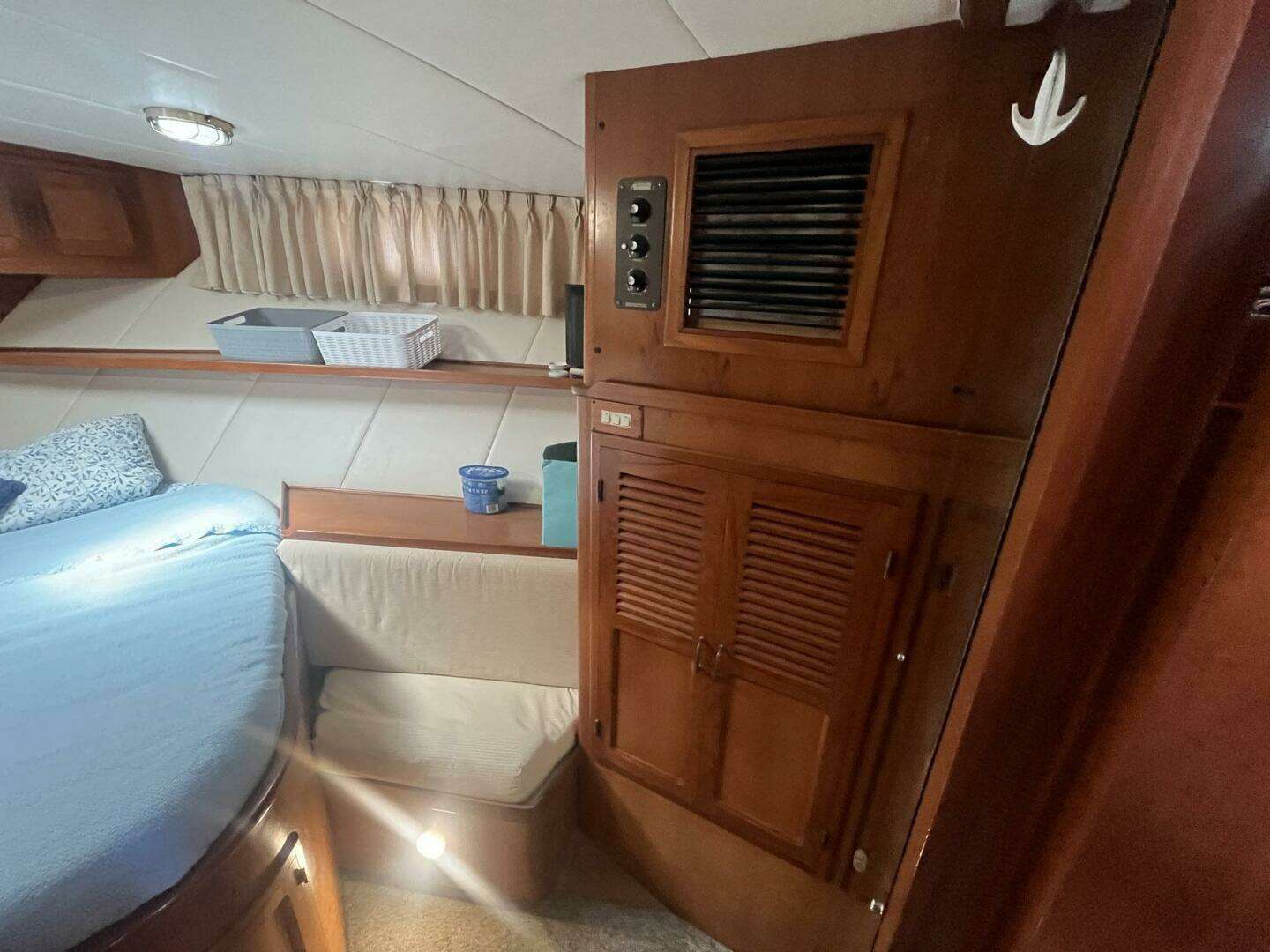1987 Symbol 44 Sun Deck MK II - Image 75