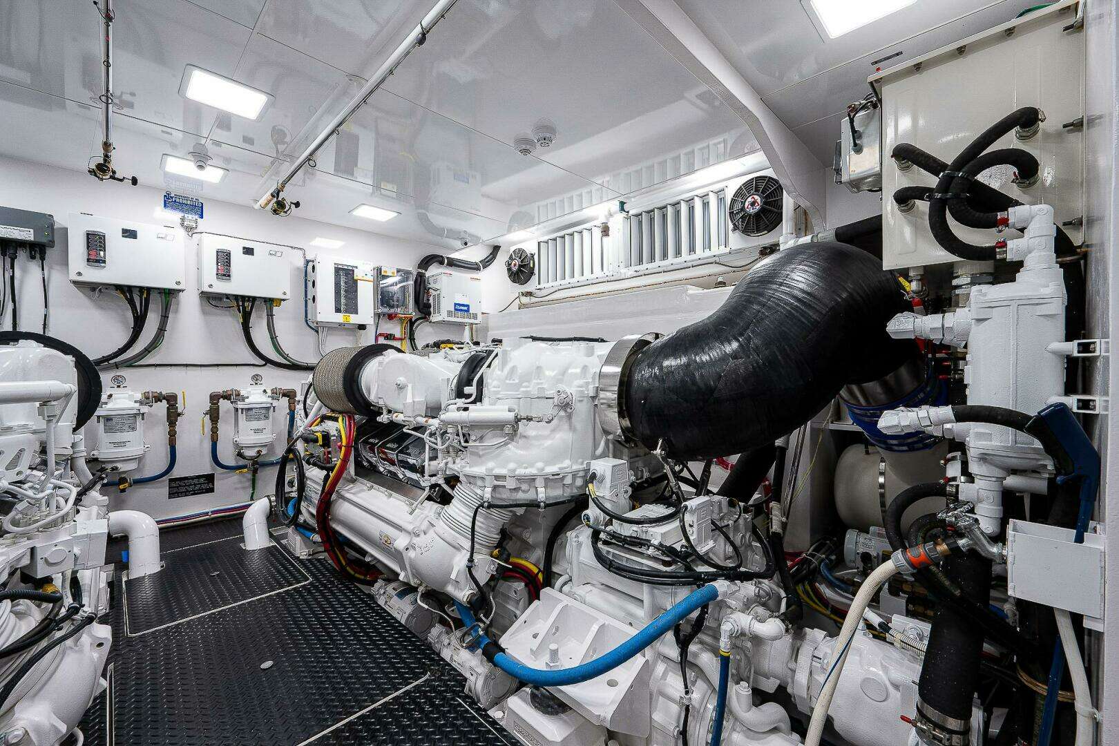 2017 Viking 75 Motoryacht - Image 62
