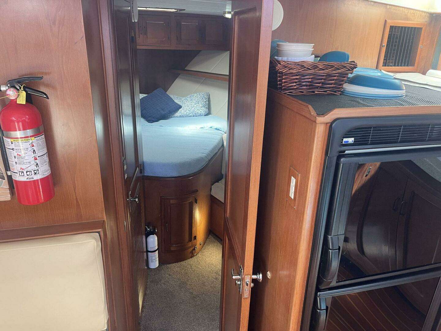 1987 Symbol 44 Sun Deck MK II - Image 74
