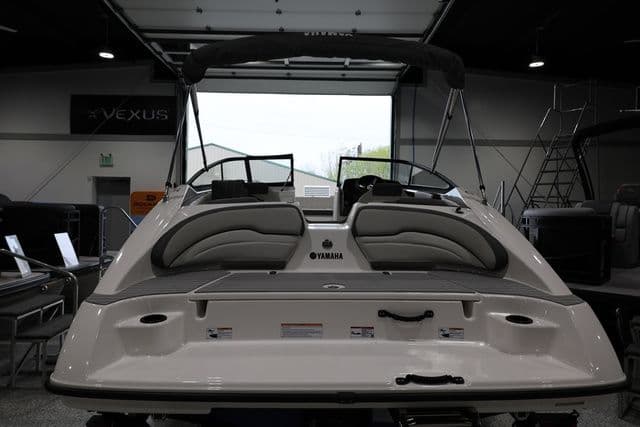 2026 Yamaha Boats SX190 - 3