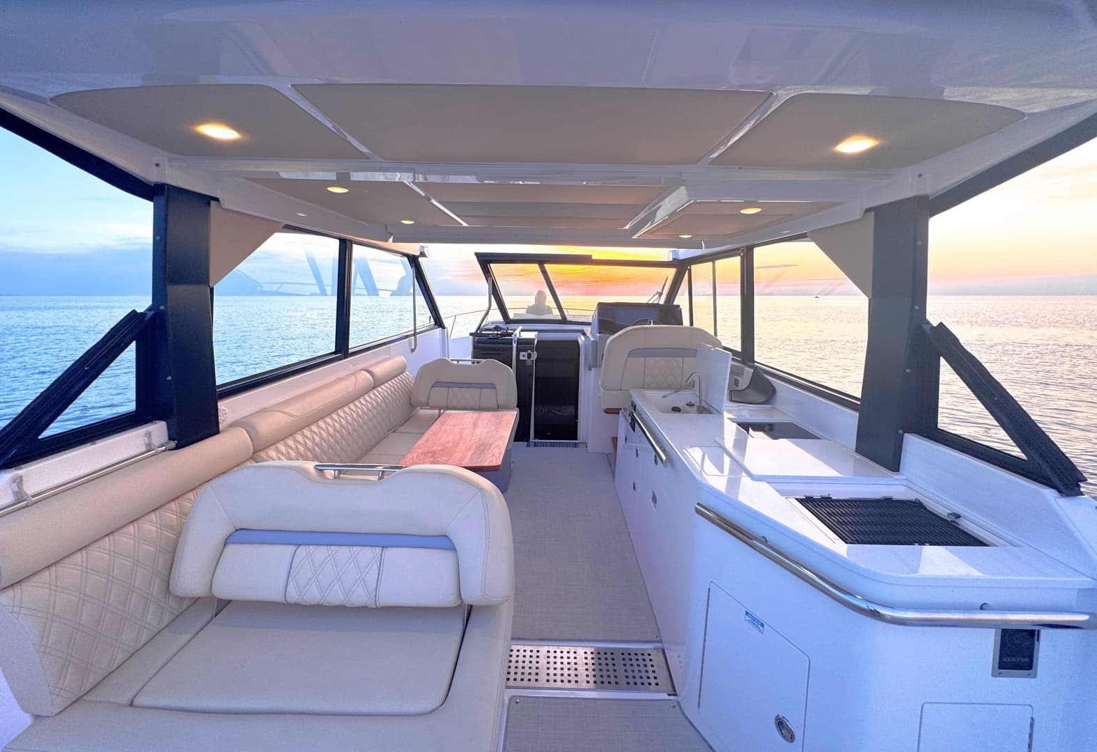 2022 Regal 36 Grand Coupe - Image 29