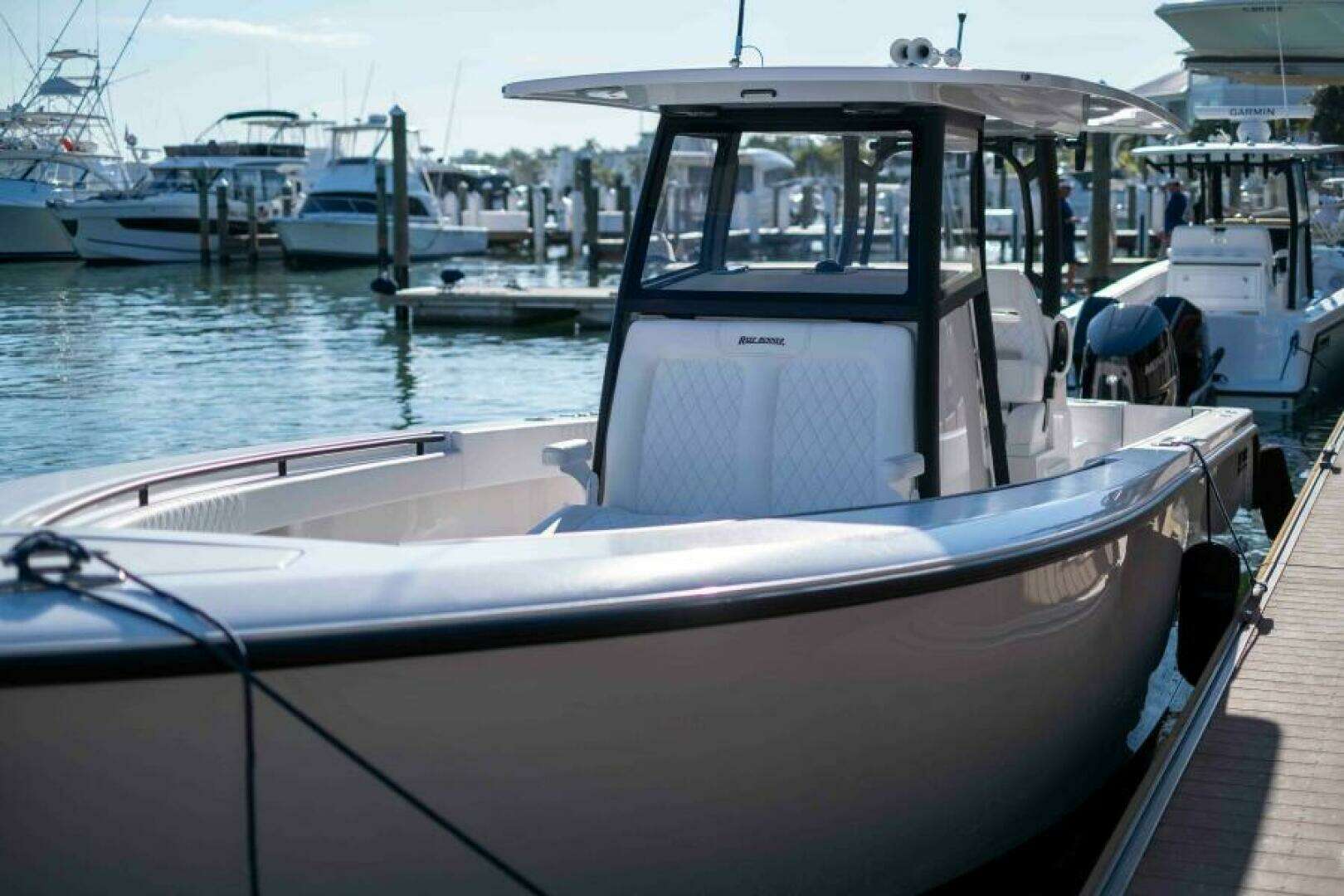 2026 Reef Runner 340 - Image 19